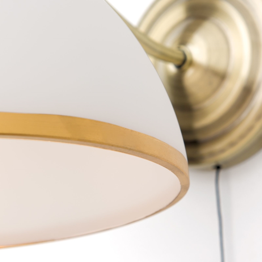 Настінна лампа OLD LAMP 1xE27/40W/230V білий/латунь