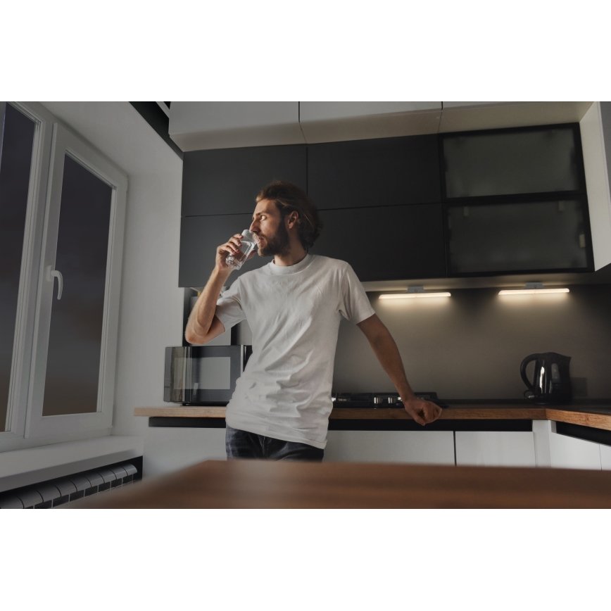 Osram - LED диммируемый светильник для установки под шкаф с датчиками движения и сумерек LINEAR LED/5W/3,7V 2200 mAh 3000K 35 cm белый