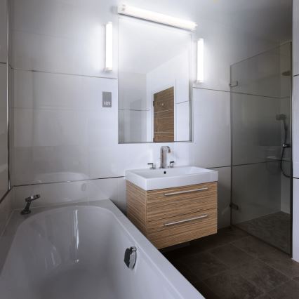 Osram - диммируемый LED-светильник для зеркала ORBIS TUBE, 12 Вт/230 В, 60 см, IP44, белый