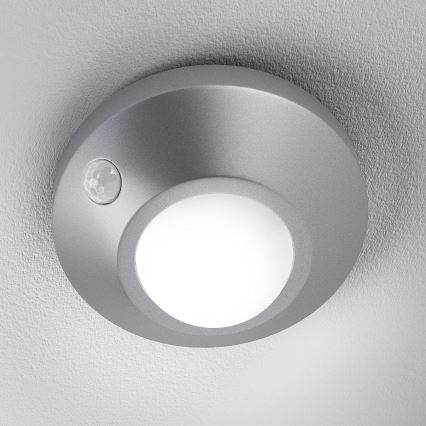 Osram - LED нічник з датчиком NIGHTLUX LED/2W/3xAA сріблястий