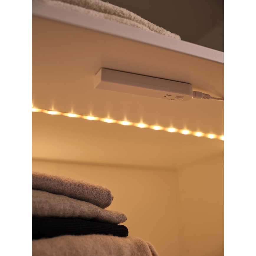 Osram - LED стрічка з датчиком руху FLEX 2m LED/3,6W/4xAA