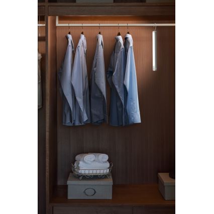 Osram - подвесной ориентирный светильник LED с датчиком движения MOBILE LED/2,35W/5V 1000 mAh белый