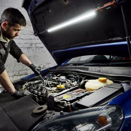 Osram - LED Акумуляторний ліхтар із регулюванням яскравості LEDINSPECT UNDERBONNET LED/16W/3,7V IP65 4400 mAh