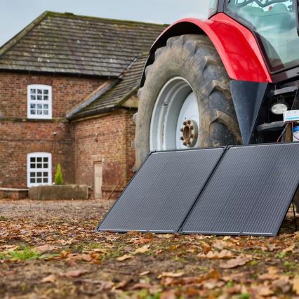 Osram - сонячна панель для автономного заряджання акумулятора BATTERY CHARGE SOLAR 200W IP65