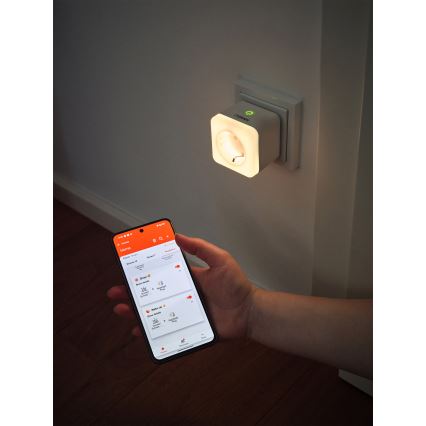 Osram - Світлодіодна розетка з регулюванням яскравості та підсвіткою SCHUKO SMART+ NIGHTLIGHT 3680W/230V Wi-Fi