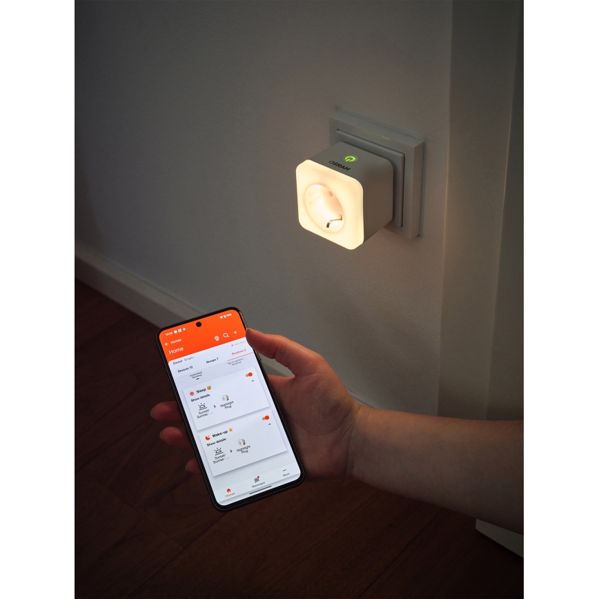 Osram - Світлодіодна розетка з регулюванням яскравості та підсвіткою SCHUKO SMART+ NIGHTLIGHT 3680W/230V Wi-Fi