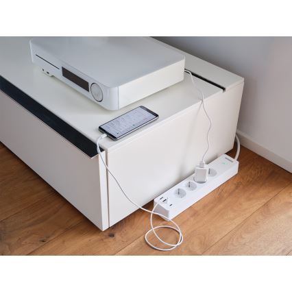 Osram - Удлинитель SMART+ 4 розетки тип F + 2xUSB-A + 2xUSB-C Wi-Fi