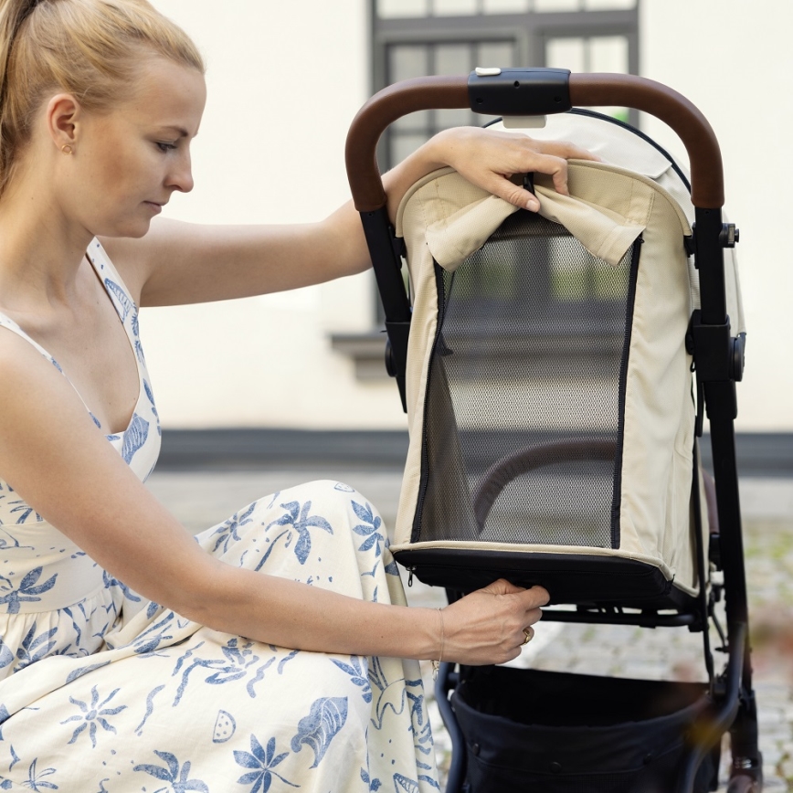 PETITE&MARS - Спортивна дитяча коляска FLY Sahara Beige