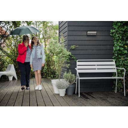 Philips - LED Вуличний настінний світильник з регулюванням яскравості з датчиком LED/4,5W IP44