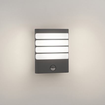 Philips - Светодиодный уличный светильник с датчиком 1xLED/3W/230V IP44