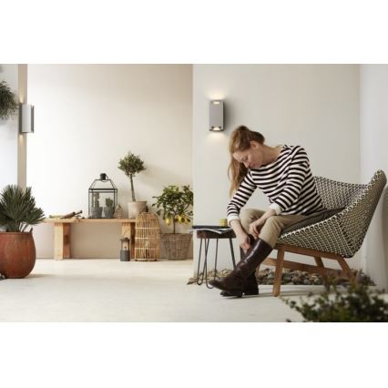 Philips - Уличный настенный светильник 2xGU10/5W/230V IP44