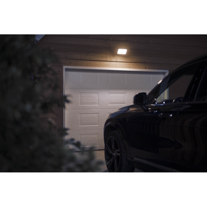 Philips - Светодиодный уличный RGBW-отражатель с регулированием яркости Hue DISCOVER 2xLED/15W/230V 2000-6500K IP44