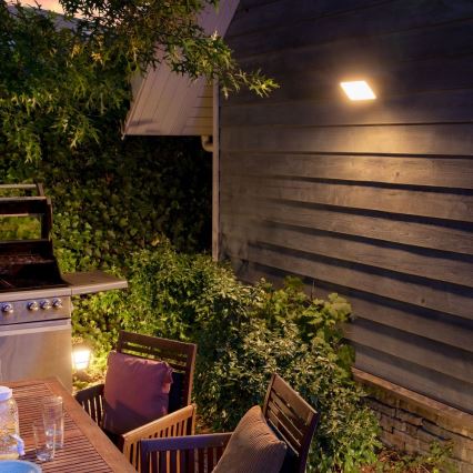 Philips - Светодиодный уличный RGBW-отражатель с регулированием яркости Hue DISCOVER 2xLED/15W/230V 2000-6500K IP44