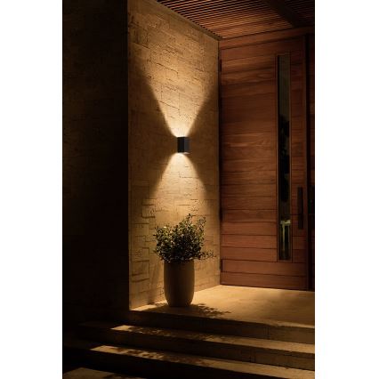 Philips - Вуличний світлодіодний настінний RGBW світильник з регулюванням яскравості Hue RESONATE 2xLED/8W/230V 2000-6500K IP44