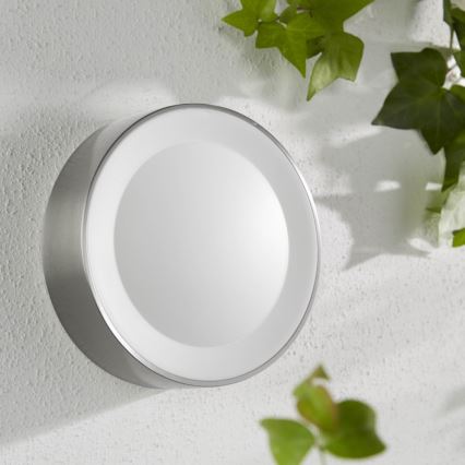 Вуличний світлодіодний настінний RGBW світильник Hue DAYLO LED/15W/230V 2000-6500K IP44