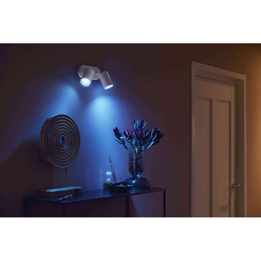 Philips - Светодиодный точечный RGBW-светильник с регулированием яркости Hue FUGATO 2xGU10/5,7W/230V
