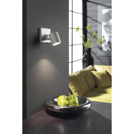 Philips - Точковий світильник RUNNER 1xGU10/20W/230V білий