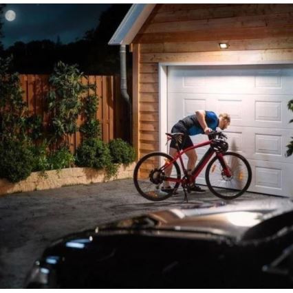 Philips - LED Прожектор з датчиком DECOFLOOD LED/20W/230V IP65