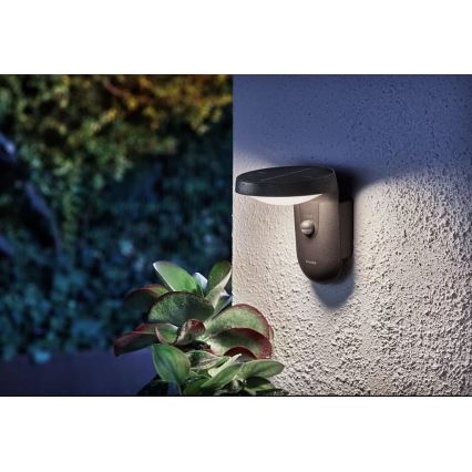 Philips - Светодиодный настенный светильник на солнечной батарее с датчиком движения и освещенности LED/1,2W/4V 1800 mAh 4000K IP44