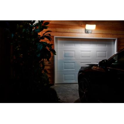 Philips - Светодиодный настенный светильник на солнечной батарее с датчиком TYLUS LED/6W/3,7V 3000K IP44
