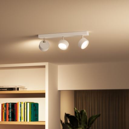 Philips - Светодиодный точечный светильник 3xLED/5,5W/230V белый