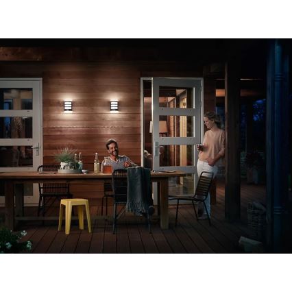 Philips - Уличный светодиодный настенный светильник с датчиком PYTHON LED/3,8W/230V IP44