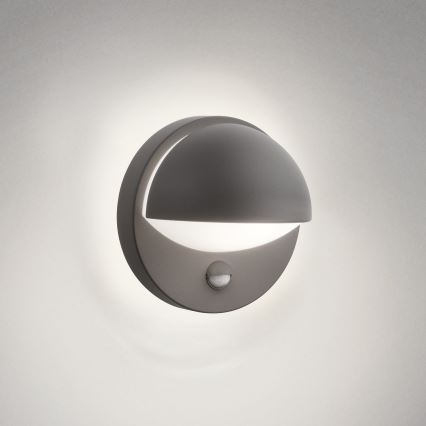 Philips - Уличный настенный светильник с датчиком JUNE 1xE27/12W/230V IP44