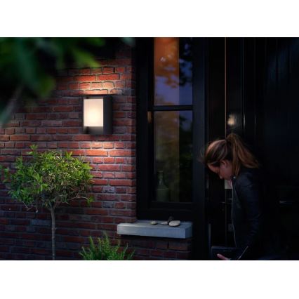 Philips - Уличный светодиодный настенный светильник LED/3,8W/230V 3000K IP44