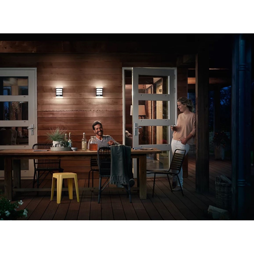 Philips - Уличный светодиодный настенный светильник с датчиком PYTHON LED/3,8W/230V IP44