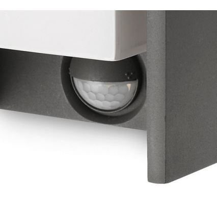 Philips - Вуличний настінний світильник з датчиком BRIDGE 1xE27/15W/230V IP44