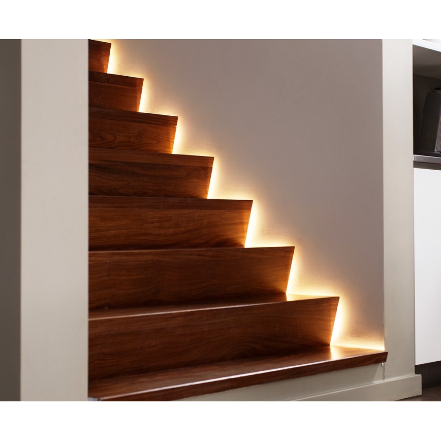 Подовжувач LED RGBW стрічки з регулюванням яскравості Philips Hue WHITE AND COLOR AMBIANCE 1м LED/11W/12V