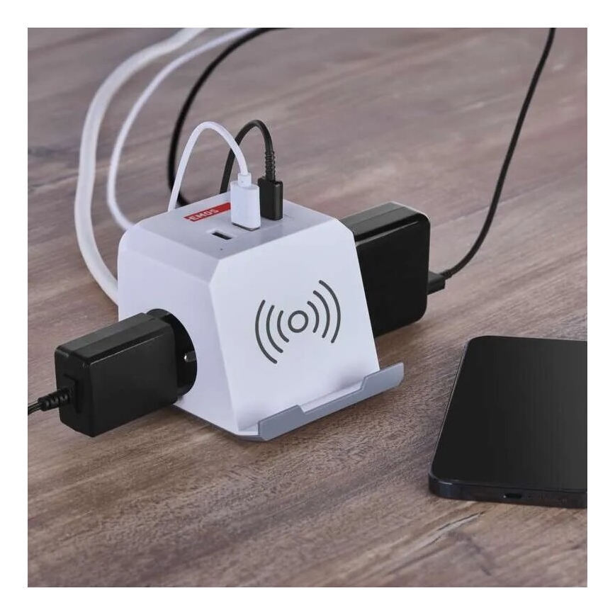 Подовжувач куб з бездротовою зарядкою QI 2Z +2xUSB-A+1xUSB-C 2м білий