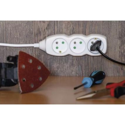 Подовжувач 4 розетки 10 м білий