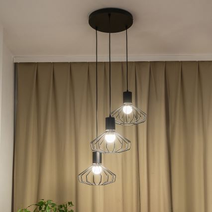 Подвесная люстра на тросе SOLANO 3xE27/15W/230V черный/глянцевый хром