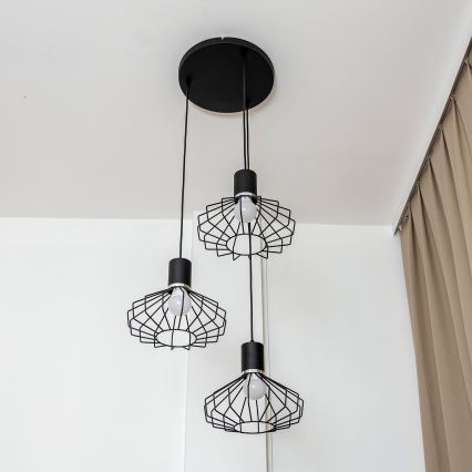 Подвесная люстра на тросе SOLANO 3xE27/15W/230V черный/глянцевый хром