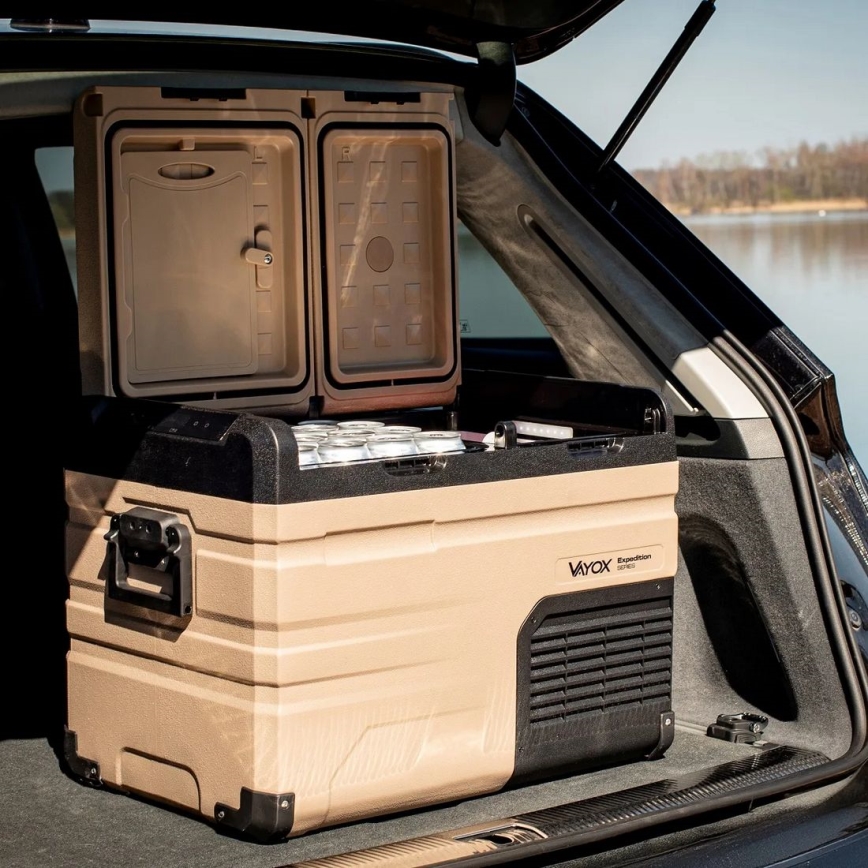 Портативний авторефрижератор з РК-дисплеєм 39 л 230V/12V/24V коричневий