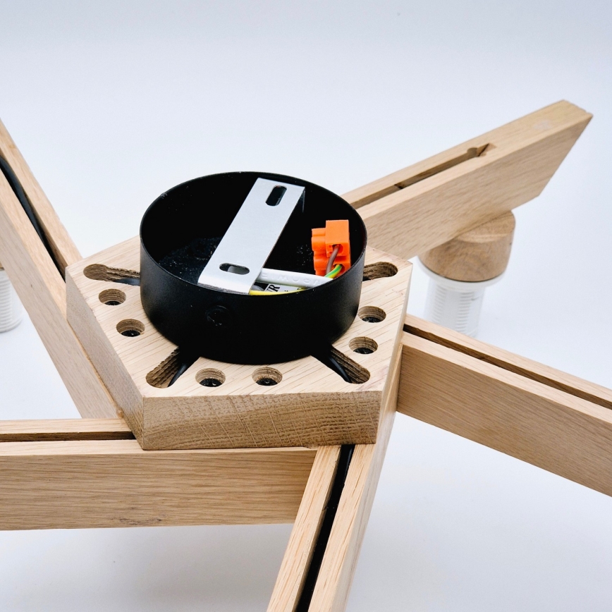 Припотолочная люстра ANTONIO 5xE14/40W/230V дуб