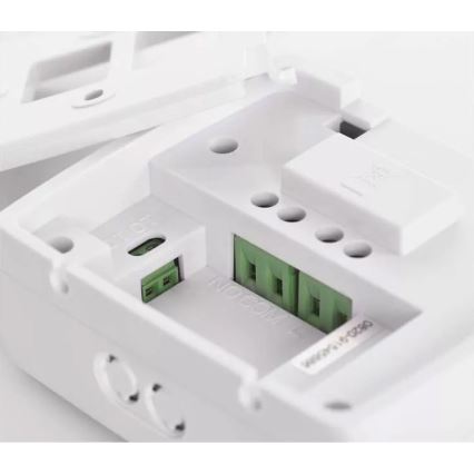 Програмований термостат 230V+2xAA