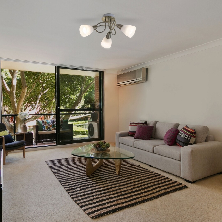 Rabalux 5533 - Припотолочная люстра JENNA 3xE14/40W/230V латунь