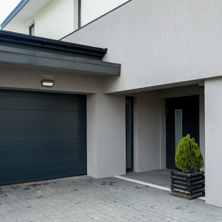 Rabalux - Світлодіодний сонячний прожектор із сенсором LED/8W/3,7V 3000/4000/6500K IP65 2600 mAh