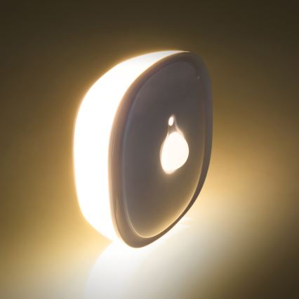 Навігаційний LED світильник з датчиком LED/0,45W/3xAAA 3000K білий