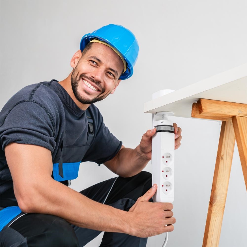 Удлинитель с креплением на стол 3 розетки Тип E + 2xUSB-A + 1xUSB-C 1,5m белый