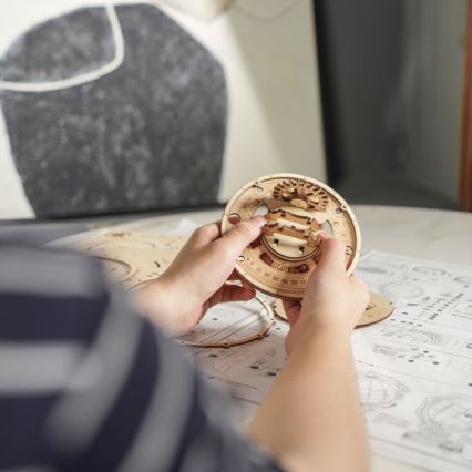 RoboTime - 3D дерев'яний механічний пазл Глобус, що світиться