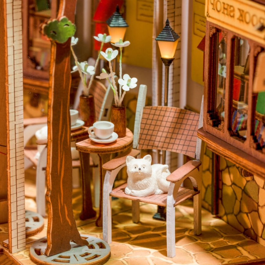 RoboTime - Светодиодная подставка для книг Солнечный город 2xAAA