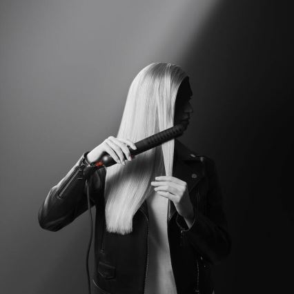 Rowenta - Утюжок для волос KARL LAGERFELD OPTILISS черный