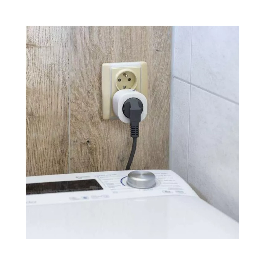 Розумна розетка GoSmart 3680 Вт/230 В/16 А Wi‑Fi Tuya