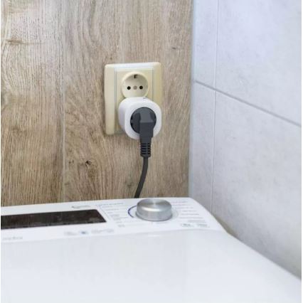 Розумна розетка SCHUKO GoSmart 3680W/230V/16A Wi-Fi Tuya