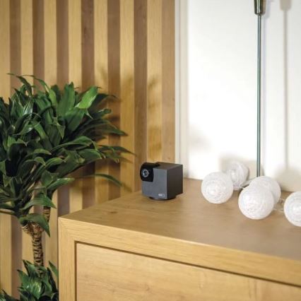 Розумна внутрішня поворотна камера з датчиком руху GoSmart 5V Wi-Fi Tuya чорна