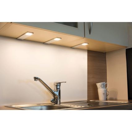 SADA 3x LED світильник для підсвітки стільниці CORTINA LED/2,4W/230V+ дистанційне керування