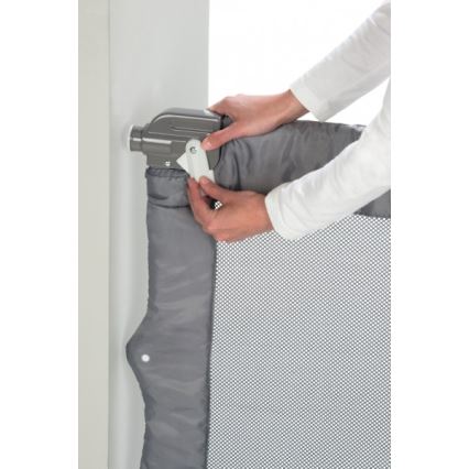 Safety 1st - Захисний бар'єр для подорожей TRAVEL SAFETY сірий